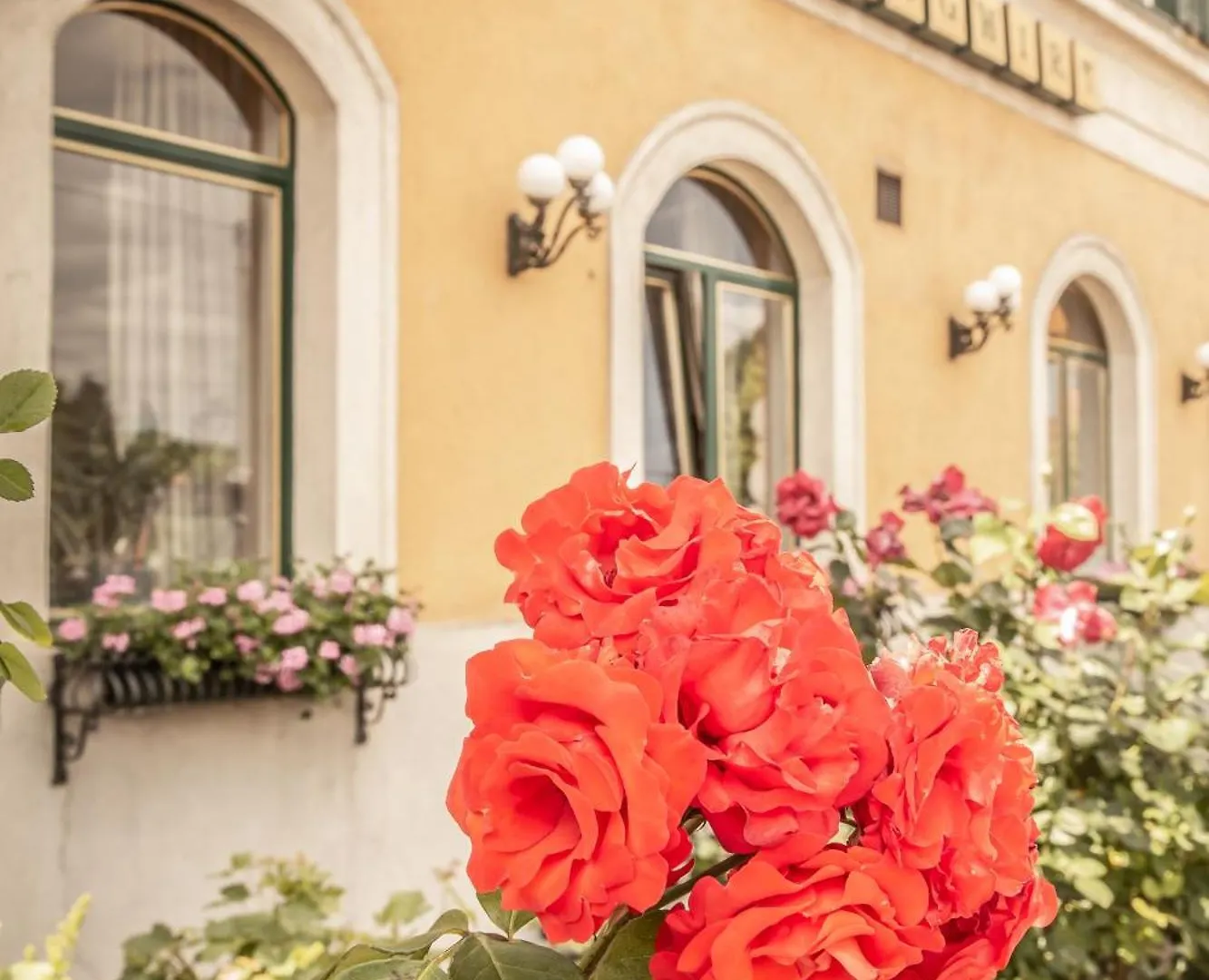Hotel Bergwirt Schoenbrunn Wenen