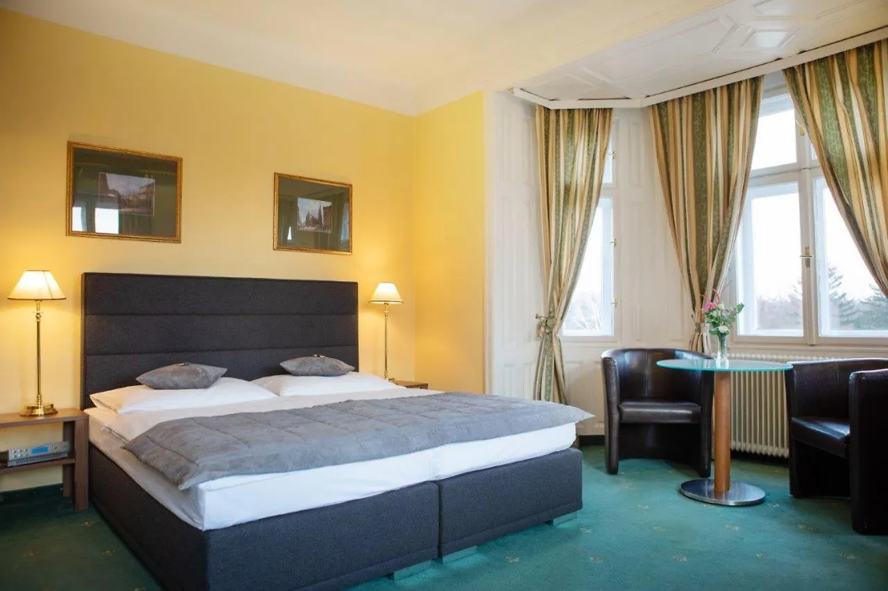 Hotel Bergwirt Schoenbrunn Wenen Oostenrijk