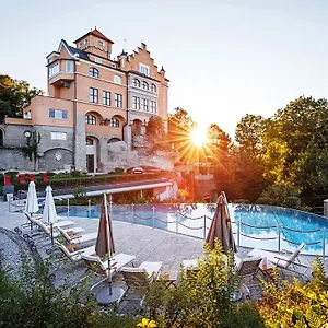 ***** Hotel Schloss Moenchstein Autriche