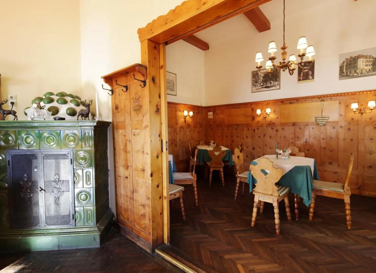 Hotel Bergwirt Vienna