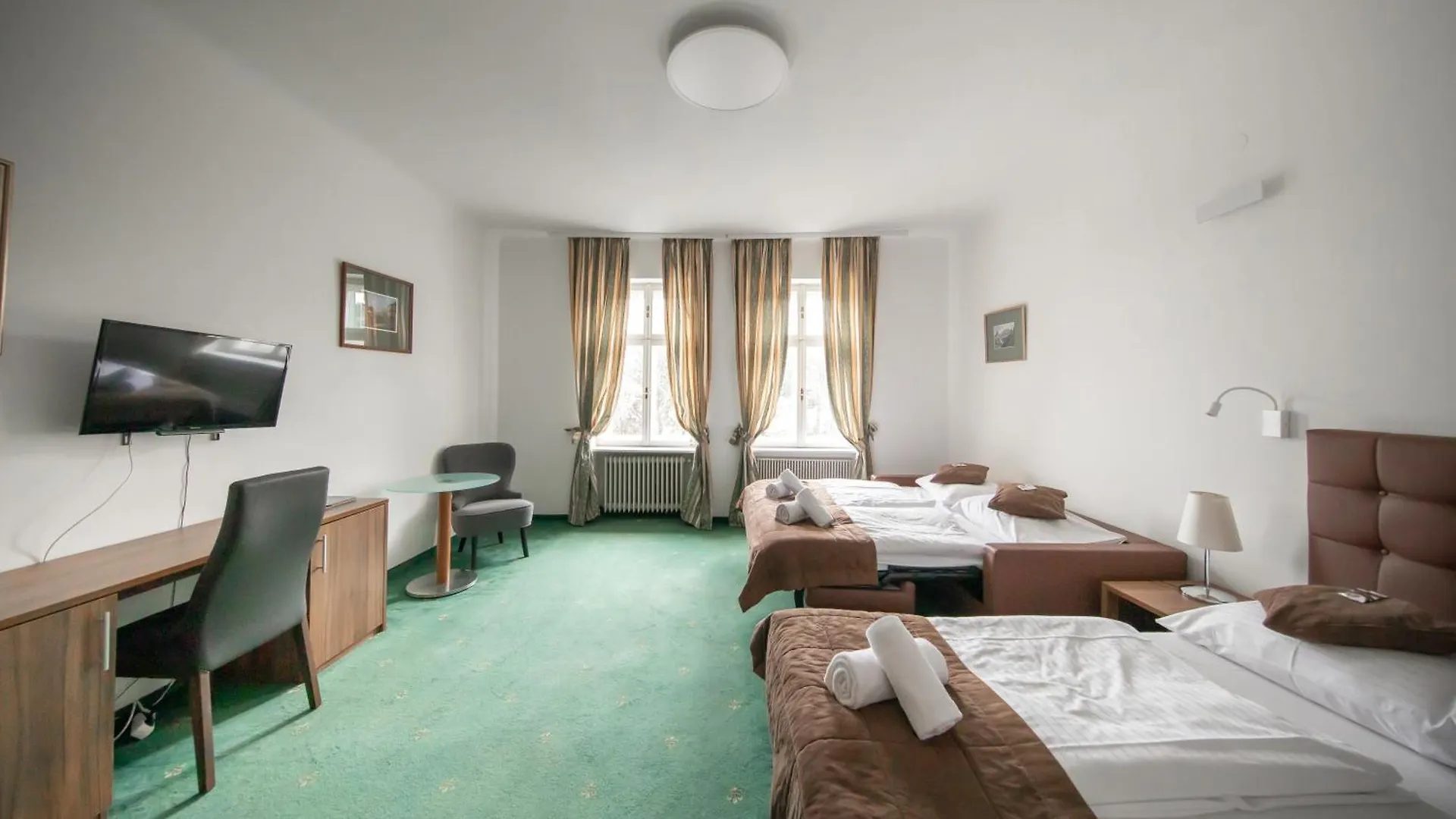 Hotel Bergwirt Vienna