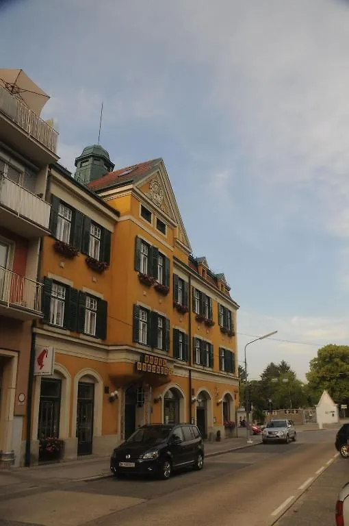 Hotel Bergwirt Vienna