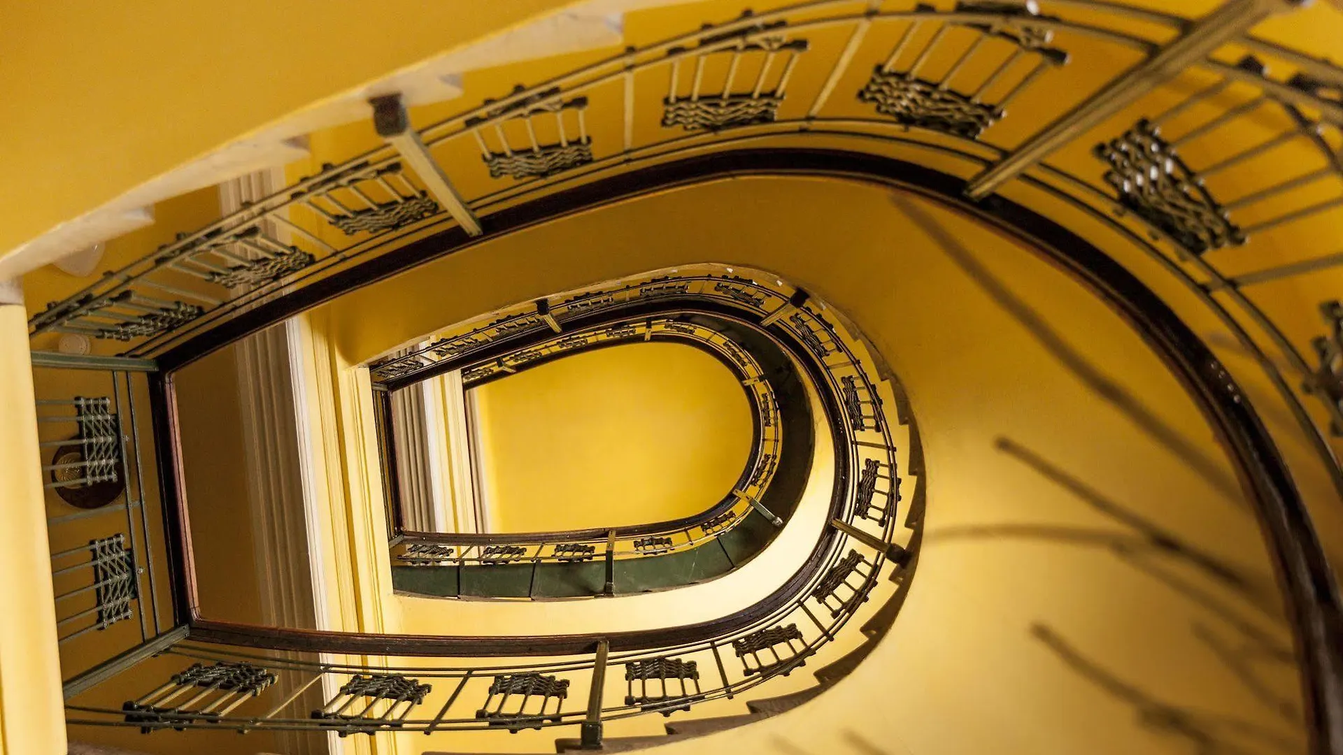 Hotel Bergwirt Vienna 3*,
