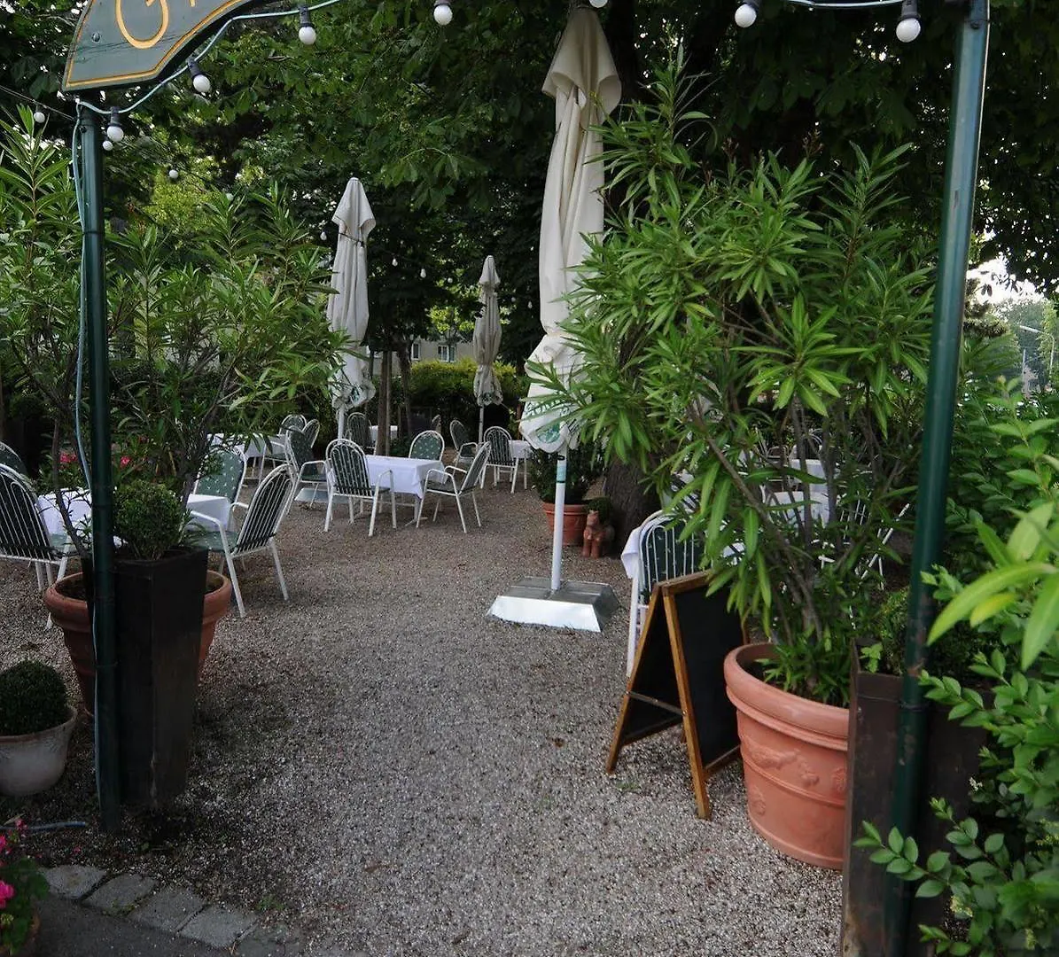 Hotel Bergwirt Vienna