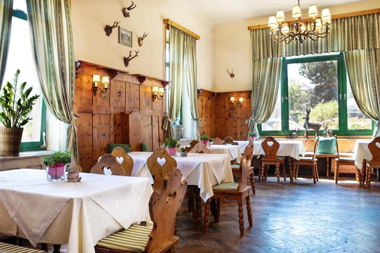 Hotel Bergwirt Vienna 3*,